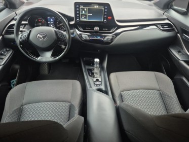 Toyota c-hr hybride pro my23 1.8l dynamic business  programme beyond zero academy occasion paris 17ème (75)(porte maillot)...
