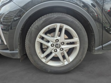 Toyota c-hr hybride pro my23 1.8l dynamic business  programme beyond zero academy occasion paris 17ème (75)(porte maillot)...