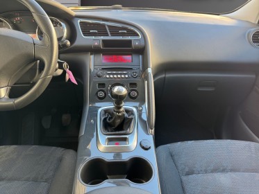 Peugeot 3008 1.6 hdi 16v 112ch fap garantie 12 mois occasion simplicicar toulon est simplicicar simplicibike france