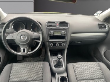 Volkswagen golf 1.6 tdi 90 fap cr confortline garantie 12 mois occasion simplicicar royan simplicicar simplicibike france