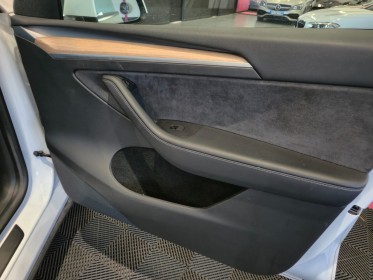 Tesla model y standard rwd - garantie constructeur occasion  simplicicar aix les bains simplicicar simplicibike france