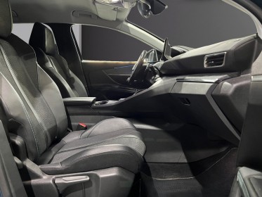 Peugeot 3008 hybrid 225 e-eat8 allure pack occasion simplicicar magny-en-vexin simplicicar simplicibike france