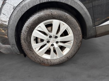 Peugeot 3008 puretech 130ch ss eat8 active, semi-cuir, compteur numérique, garantie 12 mois occasion simplicicar villejuif ...