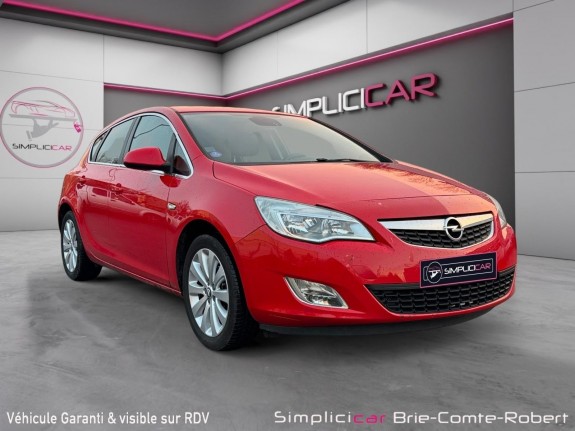 Opel astra 1.4 turbo 120 ch cosmo - garantie 12 mois - led ambiance intérieure occasion simplicicar brie-comte-robert...