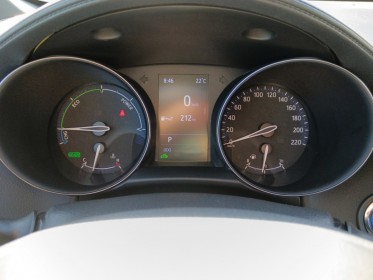 Toyota c-hr hybride my20 1.8 vvt-i 16v hybrid non rechargeable / 2wd / finition graphic occasion réunion ville st pierre...