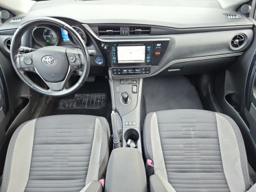 Toyota auris hybride 136h dynamic occasion simplicicar velay simplicicar simplicibike france