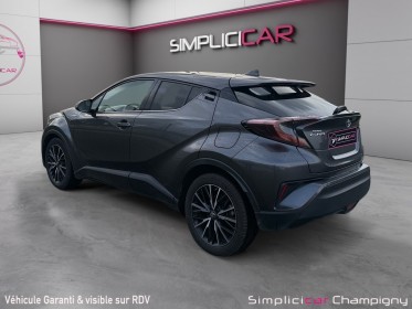 Toyota c-hr hybride 122h distinctive - gps - semi cuir - led occasion champigny-sur-marne (94) simplicicar simplicibike france