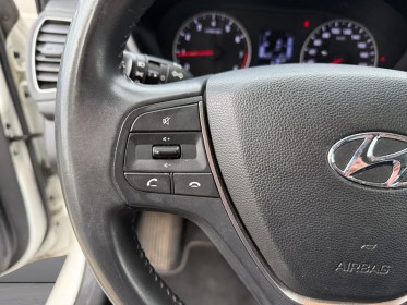 Hyundai i20 1.0 t-gdi 100 initia climatisation bluetooth garantie 12 mois occasion simplicicar toulouse sud simplicicar...