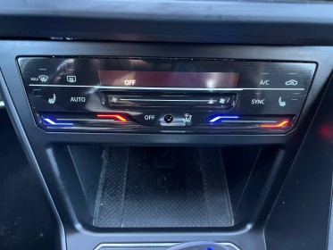 Volkswagen taigo 1.0 tsi 110 dsg7 r-line carplay caméra de recul sièges chauffants radar av/ar garantie 12 mois occasion...