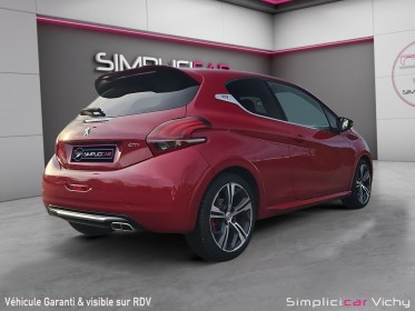 Peugeot 208 1.6 thp  208 ch ss bvm6 gti apple carplay révisée garantie 12 mois occasion simplicicar vichy simplicicar...