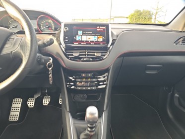 Peugeot 208 1.6 thp  208 ch ss bvm6 gti apple carplay révisée garantie 12 mois occasion simplicicar vichy simplicicar...