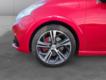 Peugeot 208 1.6 thp  208 ch ss bvm6 gti apple carplay révisée garantie 12 mois occasion simplicicar vichy simplicicar...