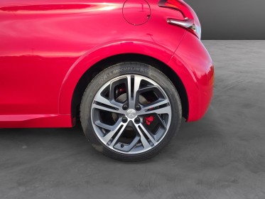Peugeot 208 1.6 thp  208 ch ss bvm6 gti apple carplay révisée garantie 12 mois occasion simplicicar vichy simplicicar...