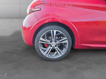 Peugeot 208 1.6 thp  208 ch ss bvm6 gti apple carplay révisée garantie 12 mois occasion simplicicar vichy simplicicar...