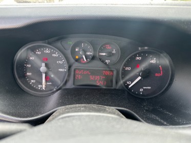 Iveco daily chassis cabine 35 c 16s emp 3450 quad-leaf bvm6 - tva recuperable occasion simplicicar lagny  simplicicar...