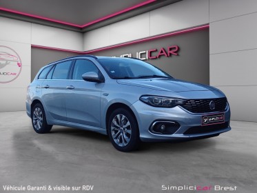 Fiat tipo station wagon 1.6 multijet 120 ch start/stop dct lounge garantie 12 mois occasion simplicicar brest simplicicar...