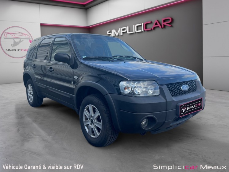 Ford  maverick  2.3 i 16v break 150cv entretiens ford occasion simplicicar meaux simplicicar simplicibike france