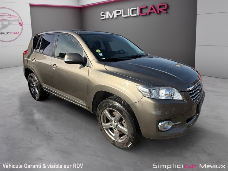 Toyota rav4 rc 150 d-4d 2wd limited edition occasion simplicicar meaux simplicicar simplicibike france