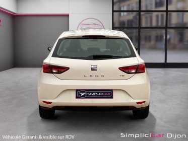 Seat leon 1.2 tsi 110 style sièges chauffants garantie 12 mois occasion simplicicar dijon simplicicar simplicibike france