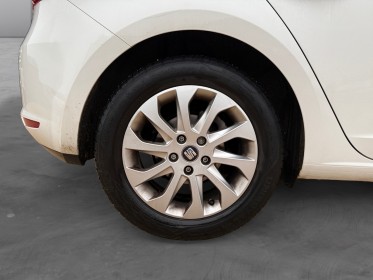 Seat leon 1.2 tsi 110 style sièges chauffants garantie 12 mois occasion simplicicar dijon simplicicar simplicibike france