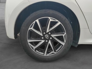 Toyota yaris my20 70 ch vvt-i design - garantie 12 mois occasion simplicicar reims simplicicar simplicibike france