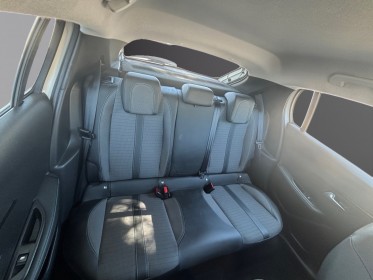 Peugeot 208 100ch allure garantie 12 mois occasion montpellier (34) simplicicar simplicibike france