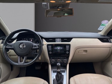 Skoda octavia combi 1.4 tsi 140 ch green tec elegance dsg7 - toit ouvrant panoramique - intérieur cuir - radars av/ar...