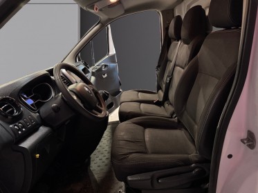 Renault trafic fourgon 1300kg 120ch dci grand confort garantie 12 mois occasion montpellier (34) simplicicar simplicibike...