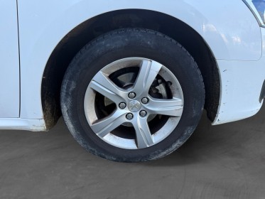 Peugeot 508 sw 2.0 bluehdi 150ch ss bvm6 allure/garantie 12 mois occasion simplicicar salon de provence simplicicar...