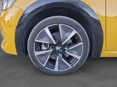 Peugeot 208 gt electrique 50 kwh 136ch toit black diamond - chargeur embarqué 11kwh - accès et démarrage mains libres  -...