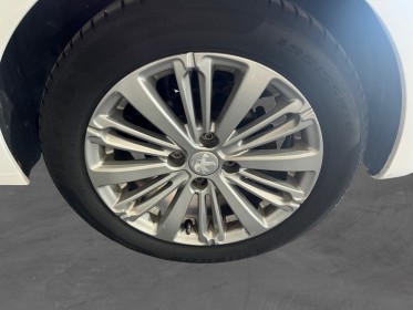 Peugeot 208 1.6 bluehdi 100ch bvm5 active occasion avignon (84) simplicicar simplicibike france