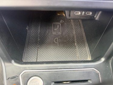 Volkswagen taigo 1.5 tsi 150 dsg7 r-line toit panoramique carplay son beats camera de recul démarrage sans clé garantie...