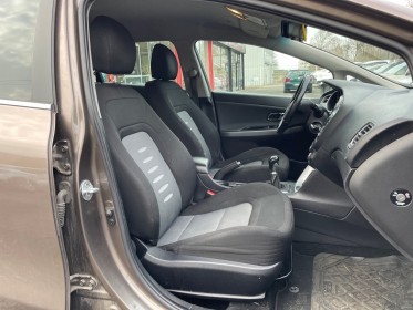 Kia cee'd sw 1.6 crdi 128 ch active - garantie 12 mois occasion simplicicar arras  simplicicar simplicibike france