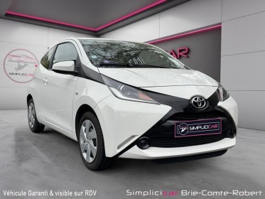 Toyota aygo 1.0 vvt-i x-play garantie 12 mois occasion simplicicar brie-comte-robert simplicicar simplicibike france