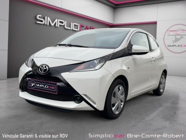 Toyota aygo 1.0 vvt-i x-play garantie 12 mois occasion simplicicar brie-comte-robert simplicicar simplicibike france