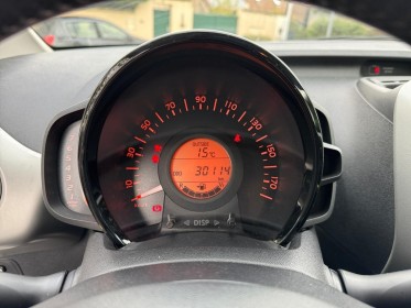 Toyota aygo 1.0 vvt-i x-play garantie 12 mois occasion simplicicar brie-comte-robert simplicicar simplicibike france