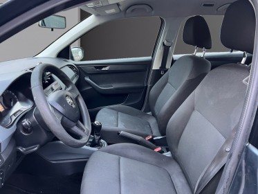 Skoda fabia 1.0 mpi 60 ch greentec active occasion simplicicar lille  simplicicar simplicibike france