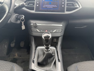 Peugeot 308 bluehdi 100ch ss bvm6 style garantie 12 mois occasion abbeville simplicicar simplicibike france