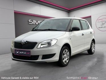 Skoda fabia 1.2 12v 60ch active 2 - garantie pro 12 mois occasion simplicicar brest simplicicar simplicibike france