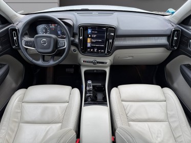 Volvo xc40 t2 129 ch geartronic 8 inscription luxe, attelage électrique, toit ouvrant, garantie 12 mois occasion scl 56 -...