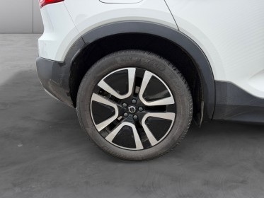 Volvo xc40 t2 129 ch geartronic 8 inscription luxe, attelage électrique, toit ouvrant, garantie 12 mois occasion scl 56 -...