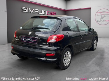 Peugeot 206 1.1e 60ch trendy occasion simplicicar lyon nord simplicicar simplicibike france