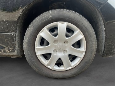 Peugeot 206 1.1e 60ch trendy occasion simplicicar lyon nord simplicicar simplicibike france