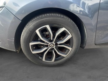 Renault clio iv dci 90 intens - toit panoramique - garantie 12 mois occasion simplicicar lyon nord simplicicar simplicibike...