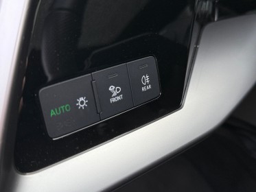 Audi a3 sportback 40 tfsie 204 s tronic 6 s line toit ouvrant bang  olufsen garantie audi 36 mois occasion simplicicar les...