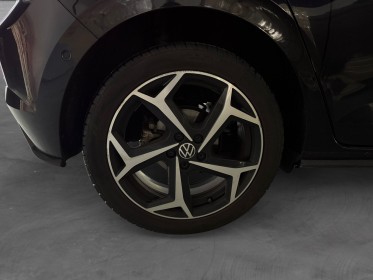 Volkswagen polo 1.0 tsi 110 ss dsg7 r-line garantie 12 mois occasion simplicicar le mans simplicicar simplicibike france