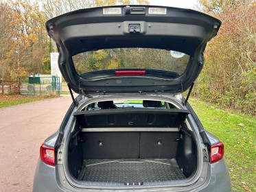 Kia stonic 1.0 t-gdi 120 ch mhev dct7 gt line occasion simplicicar vaucresson simplicicar simplicibike france