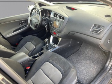 Kia cee'd sw business 1.6 crdi 110 ch isg business occasion simplicicar la fleche simplicicar simplicibike france