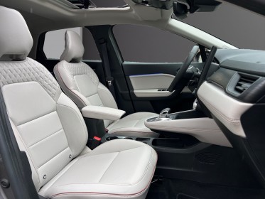 Renault captur e-tech full hybrid 145 iconic - carplay - caméra de recul  360° - sièges  volants chauffants - toit...