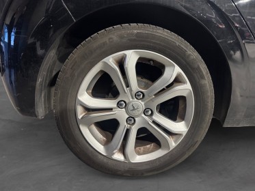 Peugeot 208 82ch bvm5 allure garantie 12 mois occasion montpellier (34) simplicicar simplicibike france